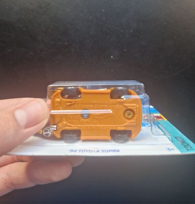 Hot Wheels Supra mk4
