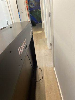 Piano electrón. Roland HP-20+(taburete gratis)