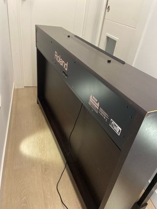 Piano electrón. Roland HP-20+(taburete gratis)
