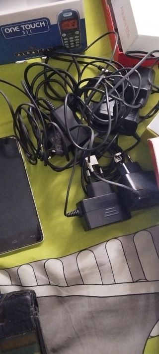 Móviles antiguos Alcatel, Nokia, Samsung, Sony Eri