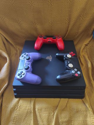 PS4 Pro + PS VR + 10 juegos PS4