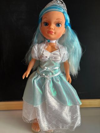 Muñeca Nancy Princesa Cristal (1)