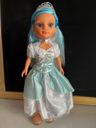 Muñeca Nancy Princesa Cristal (1)