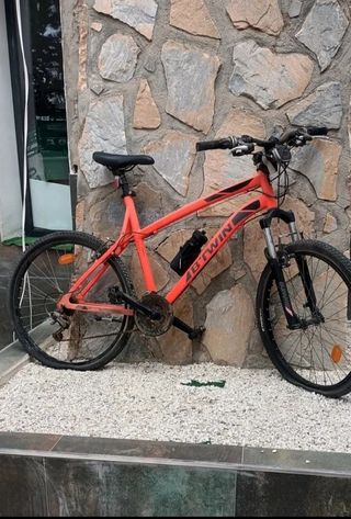 Bicicleta BTWIN montaña