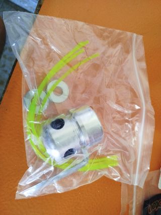Cabezal  universal para desbrozadora 