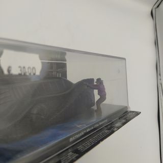 BATMÓVIL DE BATMAN - MAQUETA