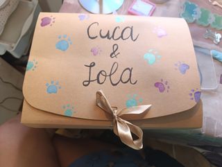 Caja regalo perros Cuca & Lola