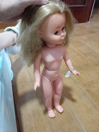 Muñeca Nancy articulada 80