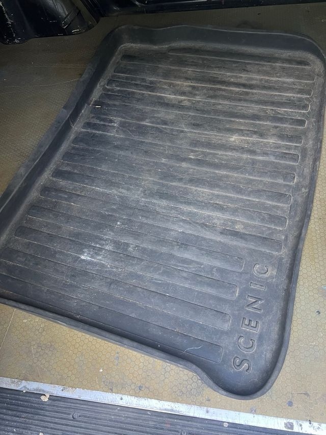 Bandeja protector maletero Renault Scenic