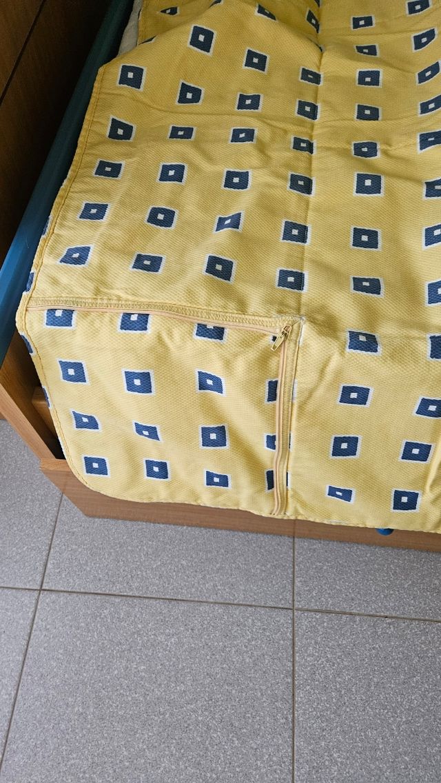 Edredón 90cm - Azul y Amarillo