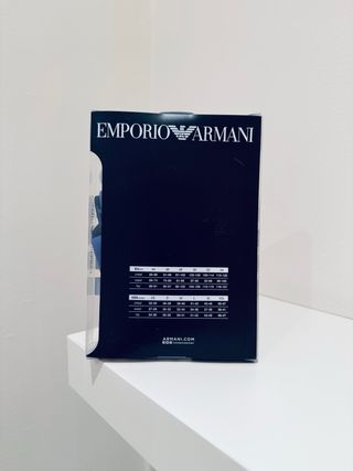 Jockstrap negro y lila de Emporio Armani