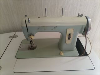 Máquina coser SIGMA Antigua