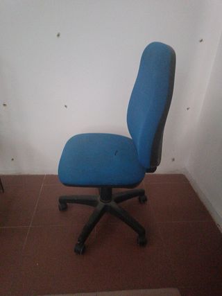 Silla oficina azul tela