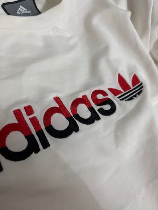 Camiseta Adidas - Blanco y Negro