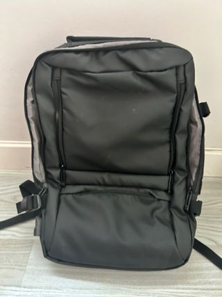 Mochila viaje negra