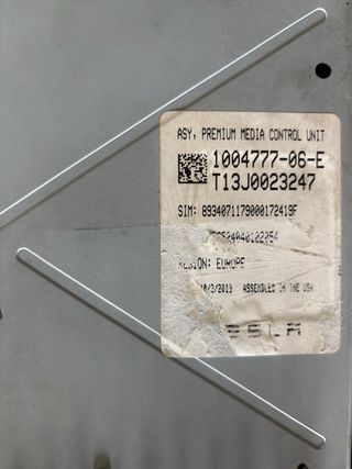 Pantalla Tesla Model S MCU1