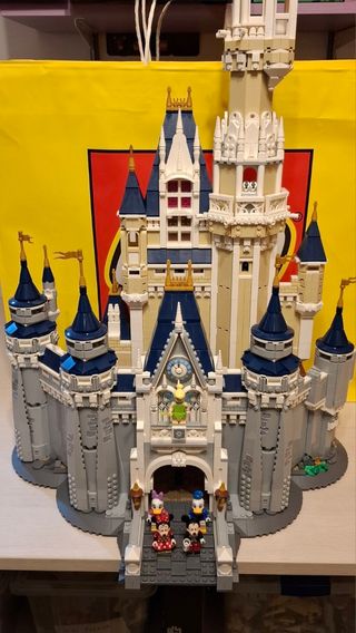 LEGO Disney Castle 71040 originale. Leggi tutto