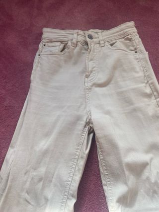 Pantalones campana beige