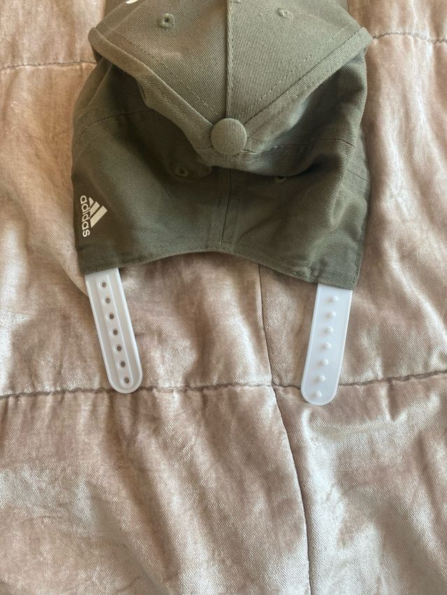 Gorra Adidas Verde Oliva