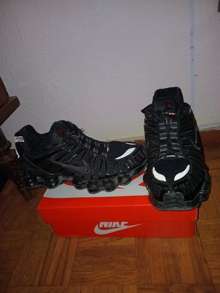 Zapatillas Nike Shox negras