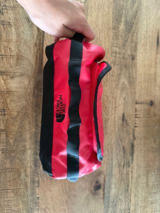 Neceser The North Face rojo