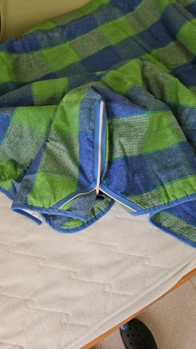 Edredón 90cm - Azul y Verde