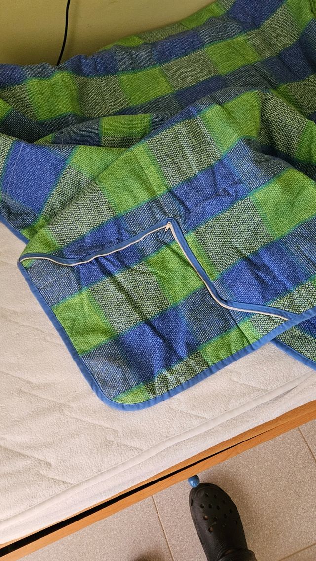 Edredón 90cm - Azul y Verde