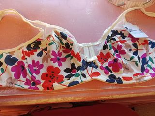 Sujetador Dim 85B floral