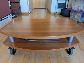 Mesa TV ruedas - Madera y metal