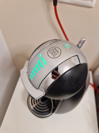 Cafetera Dolce Gusto - Negra