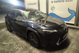 Lexus UX 2019