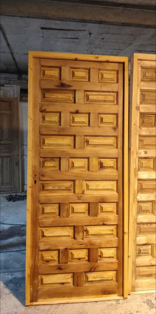  Puertas Antiguas Castellanas
550€ por unidad 