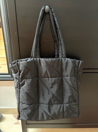 Bolso acolchado negro