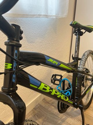 Bicicleta B-Pro 24" montaña 