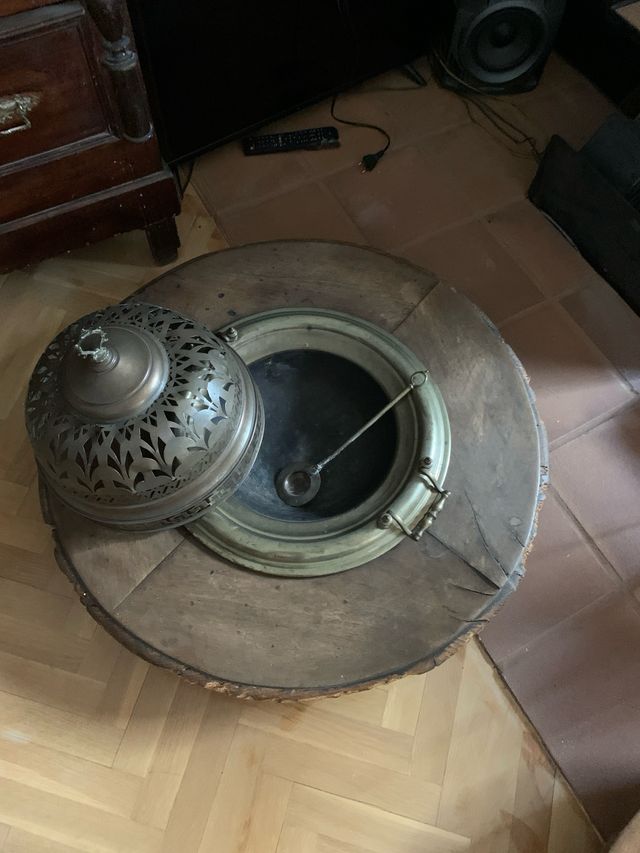 Brasero antiguo de metal