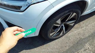 VOLVO XC90 2.0 T8 AWD Recharge R-Design Auto