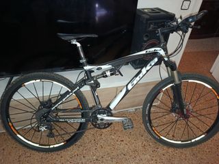 Bicis 2x1 Goka y Felt
Goka ok estado.
Felt piezas.