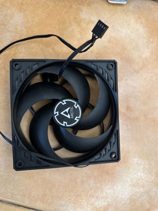 Ventola Arctic P12 PWM PST 120mm