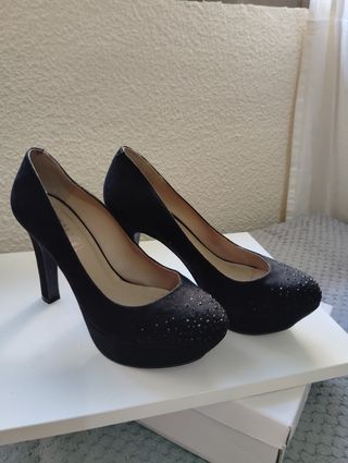 Plataformas, tacones, negro desde 5€ 