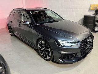 Audi RS4 2018