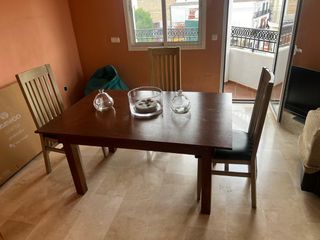 Mesa madera + 3 sillas