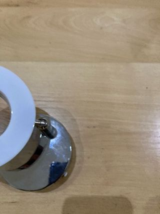 Aplique LED orientable plata-blanco