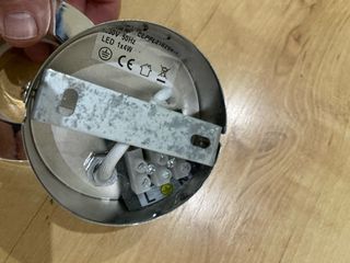 Aplique LED orientable plata-blanco