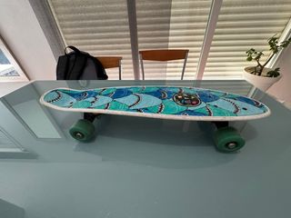 Mini Skate Maui tiburones