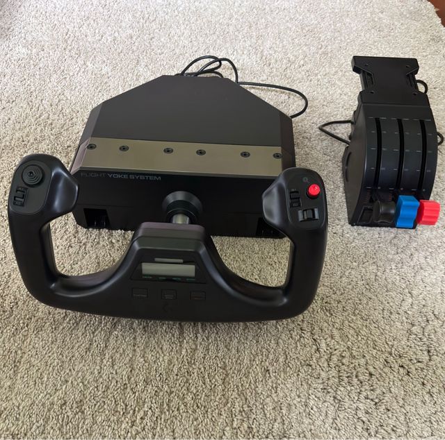 Sistema Logitech Flight Yoke
