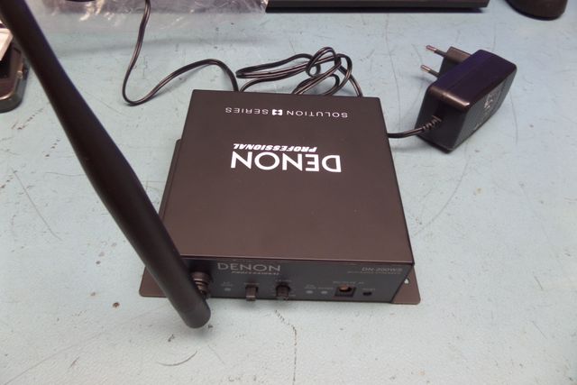 Denon DN-200WS - Receptor WiFi