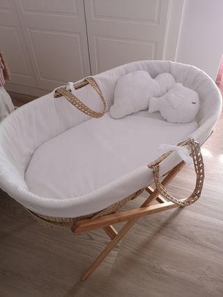 Cuna Moisés mimbre plegable + colchón