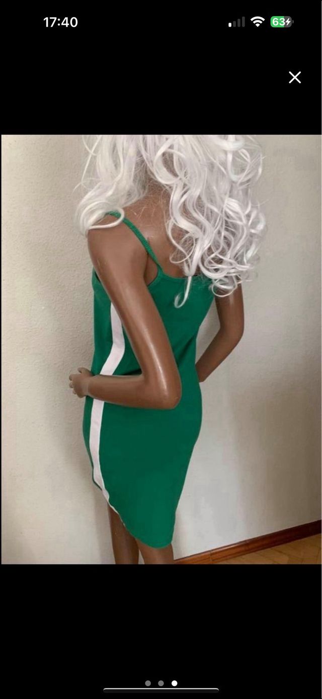 Vestido verde ajustado