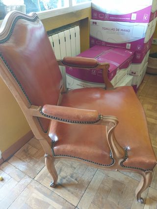 Sillón salón piel sintética marrón