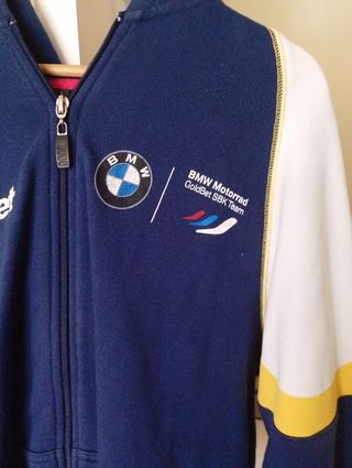 Chaqueta BMW Motorsport en buen estado. 